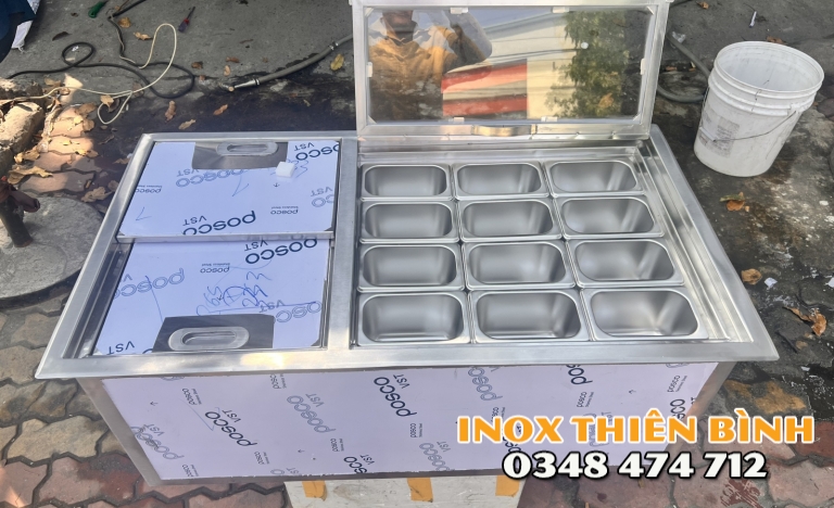 Thùng đá inox có 12 khay 1/9 nắp mica gấp