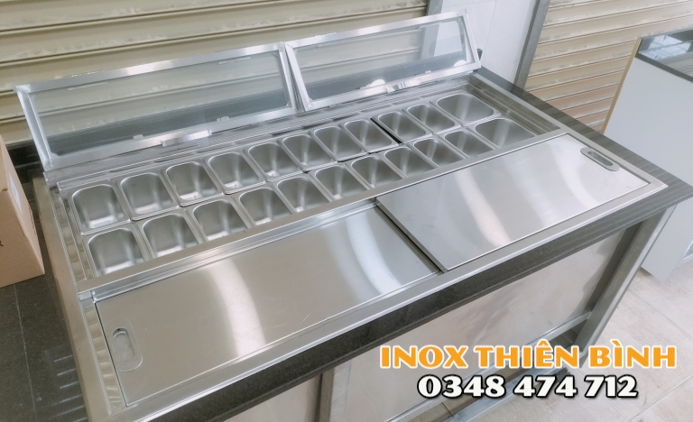 Thùng đá có 22 khay 1/9 nắp mica gấp