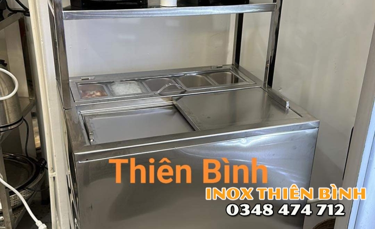 Thùng đá 5 khay có chân + kệ 