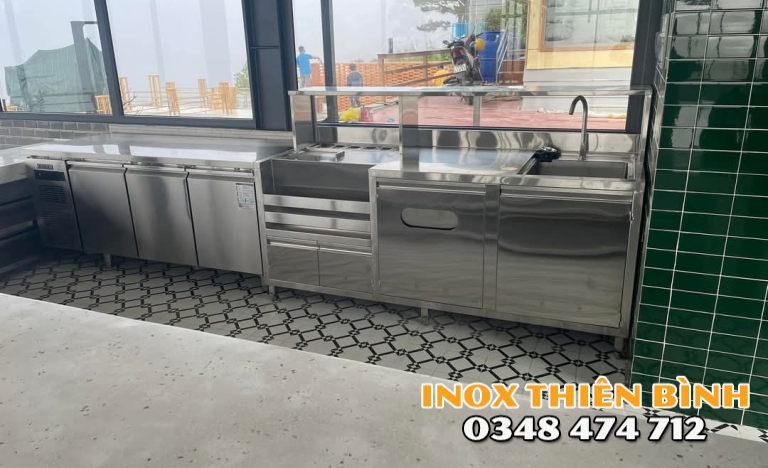 HỆ QUẦY INOX  4M 