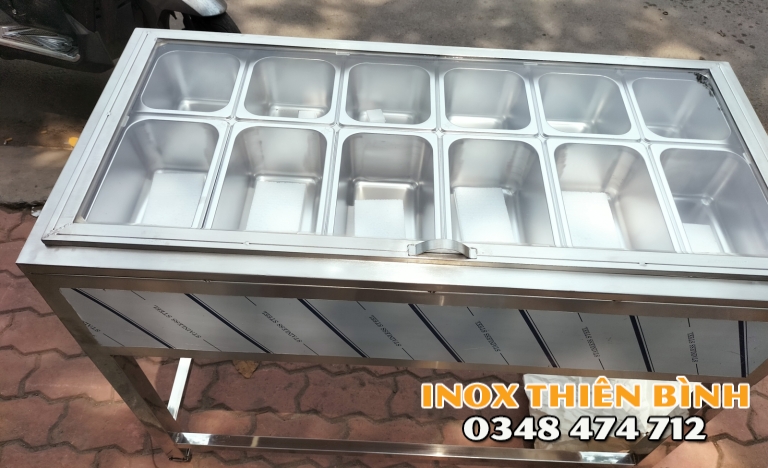 Thùng đựng đá có 12 khay topping, 6 khay 1/6 ,6 khay 1/4