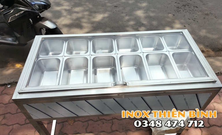 Thùng đựng đá có 12 khay topping, 6 khay 1/6 ,6 khay 1/4