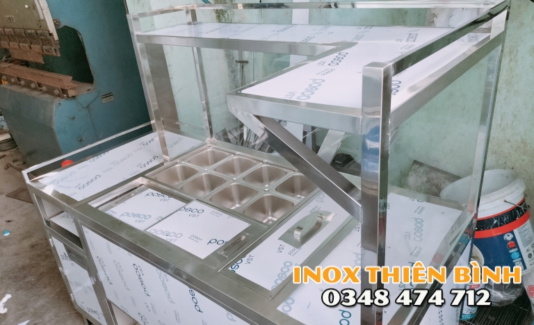 Tủ trà sữa 1m5 có kính