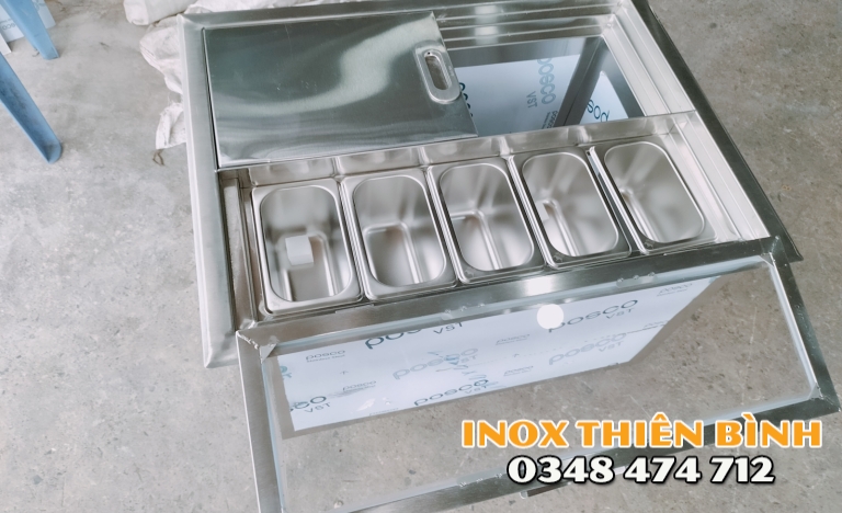 Thùng đá 5 khay âm quầy nắp mica