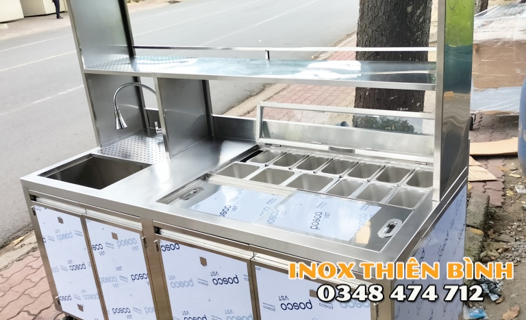 Quầy pha chế 1m6 có 10 khay 1.5l