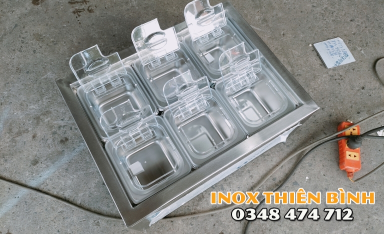 Thùng giữ lạnh 6 khay nắp rời
