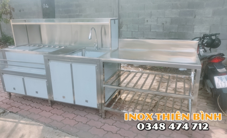 Quầy pha chế inox 1m8 có 8 khay