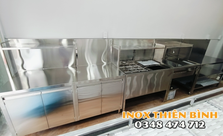 HỆ QUẦY INOX  5M TẠI BÌNH THẠNH