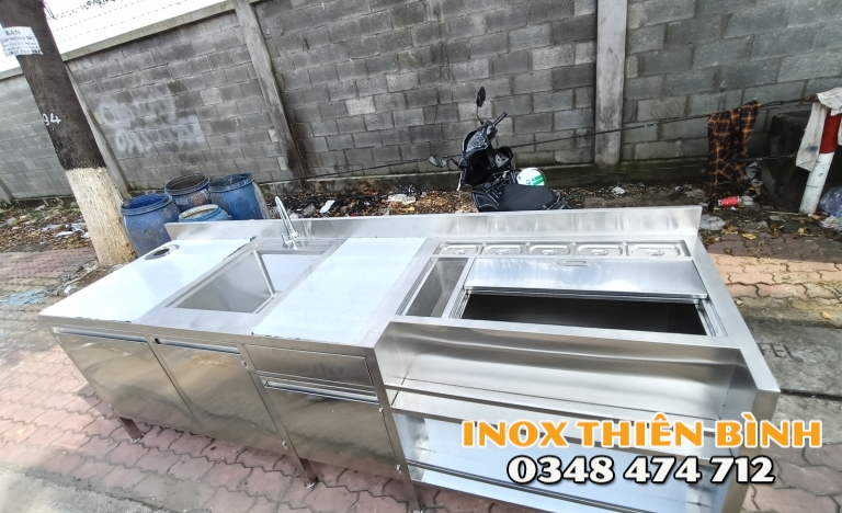 Quầy pha chế Sasin 2m650