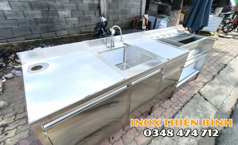 Quầy pha chế Sasin 2m650
