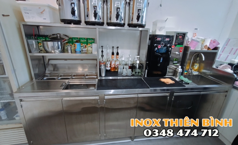 Quầy pha chế 2m5 có 8 khay